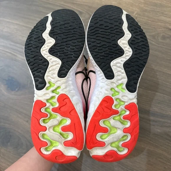 Nike Renew Running Shoes Sneakers for Women Size US 6.5 Pink Foam - Picture 15 of 17